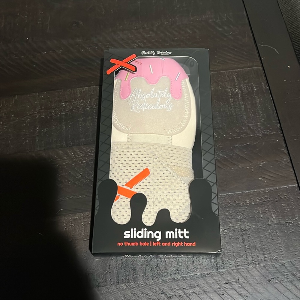 Absolutely Ridiculous YOUTH Sliding Mitt